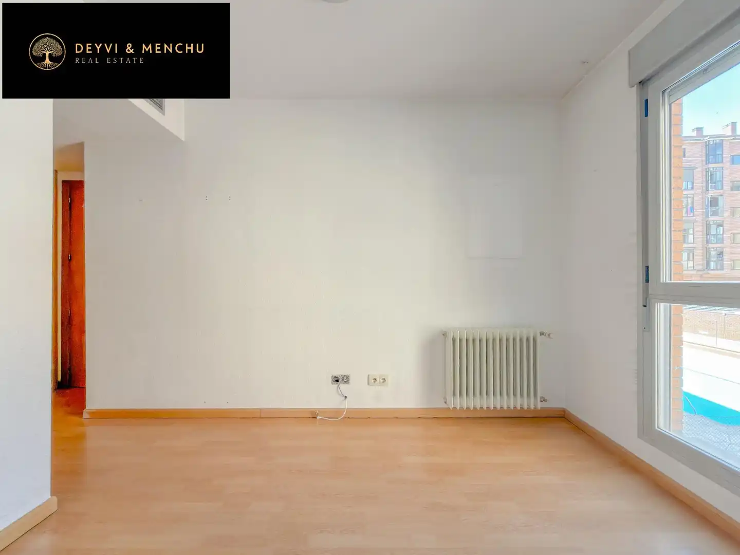 Piso en venta en ALCALDE HENCHE DE PLATA, Sanchinarro