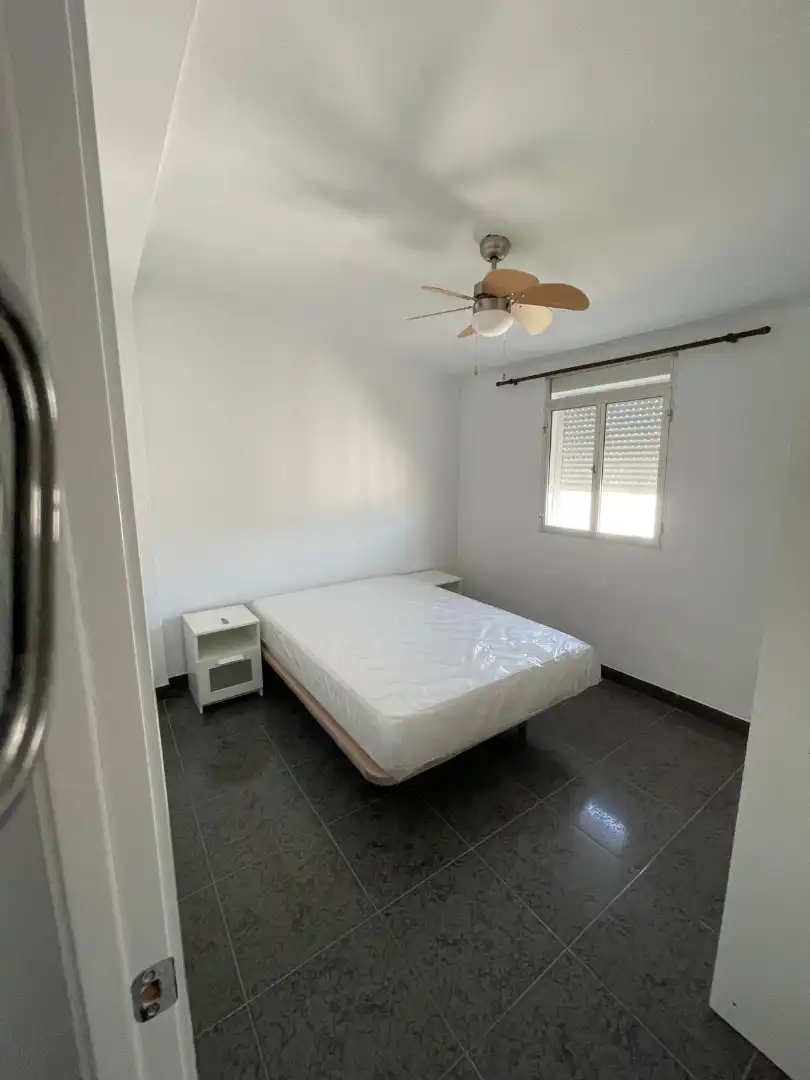 Bedroom of Flat for rent in Utrera  with Furnished, Oven and Washing machine
