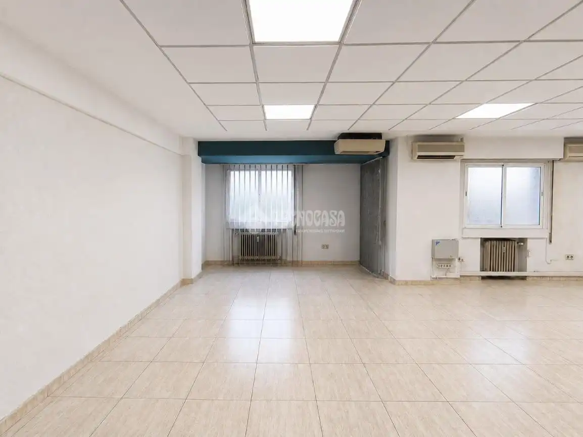 Piso en venta en Alcalá de Henares con Aire acondicionado, Calefacción y Terraza