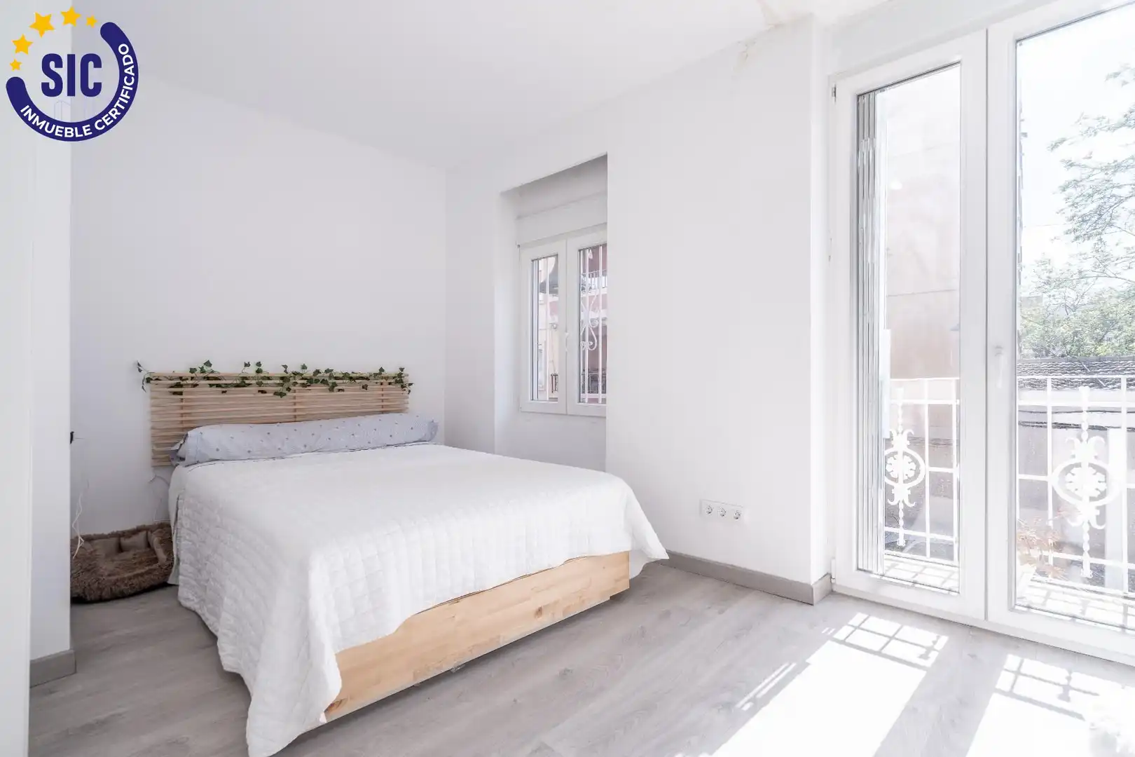Schlafzimmer von Haus oder Chalet zum Verkauf in Valencia mit Privatgarten, Terrasse und Schwimmbad