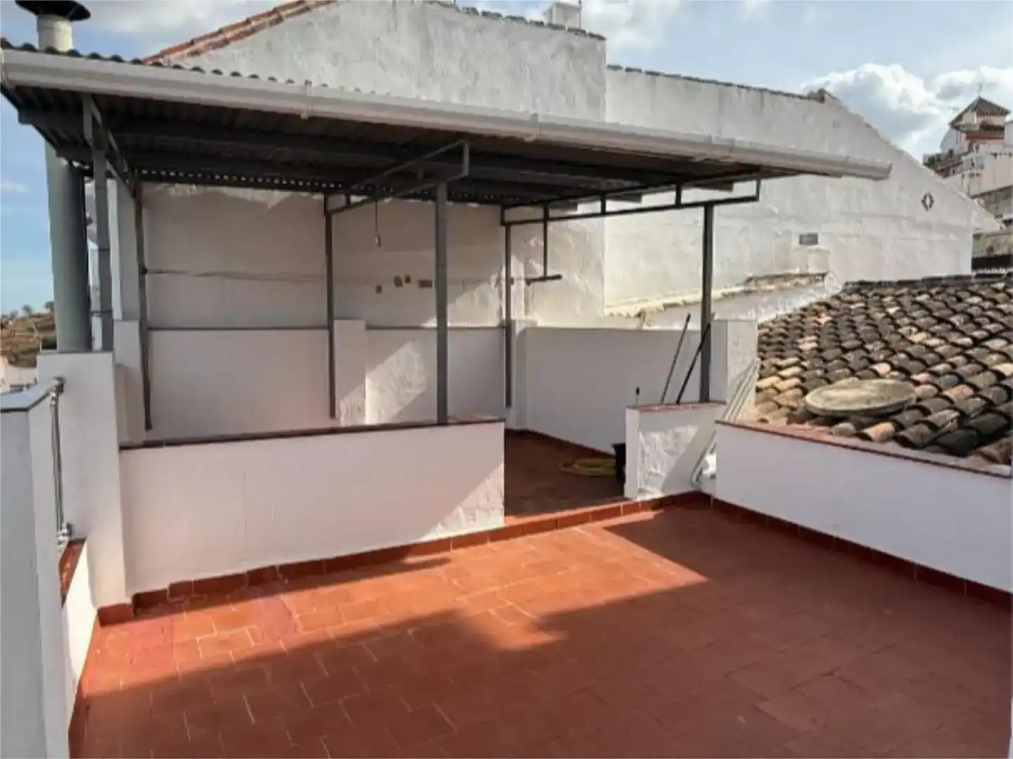 Terrassa de Pis en venda en Guaro amb Aire condicionat, Traster i Balcó