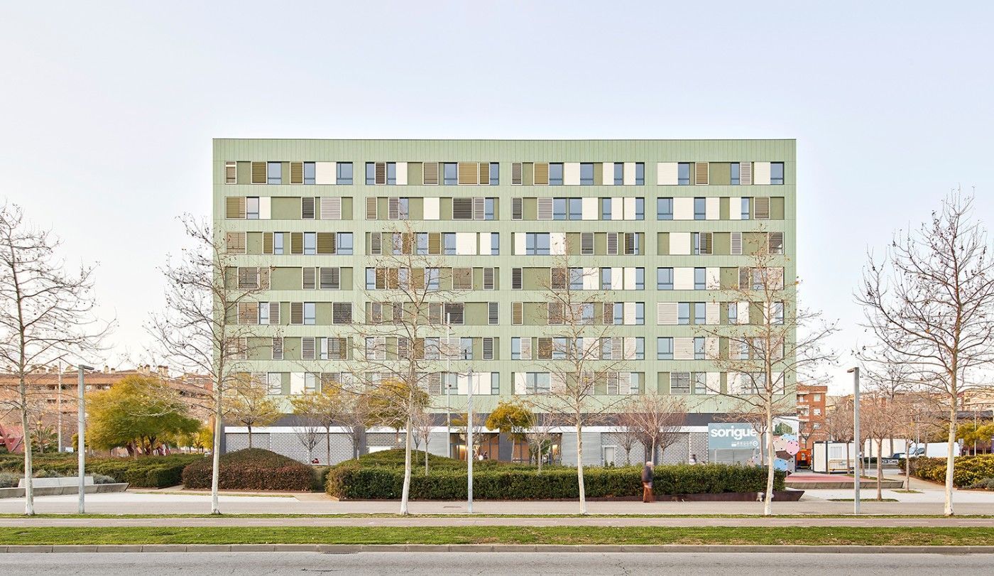 Vista exterior de Garatge en venda en Sant Boi de Llobregat