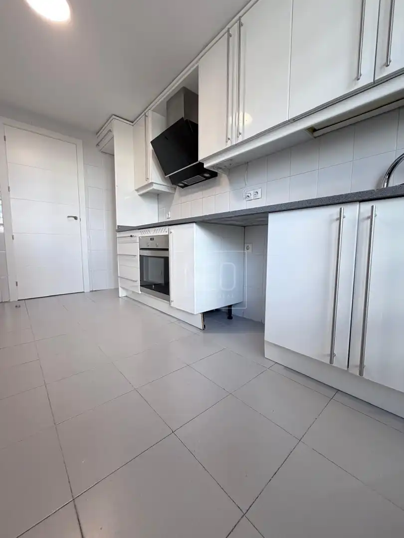 Cuina de Pis en venda en Madrid amb Aire condicionat, Calefacció i Parquet
