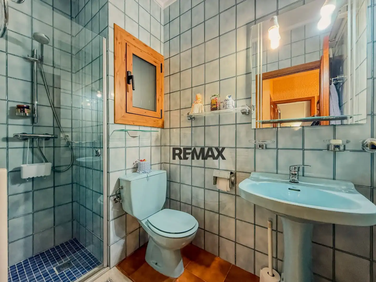 Badezimmer von Gebäude zum Verkauf in Roses