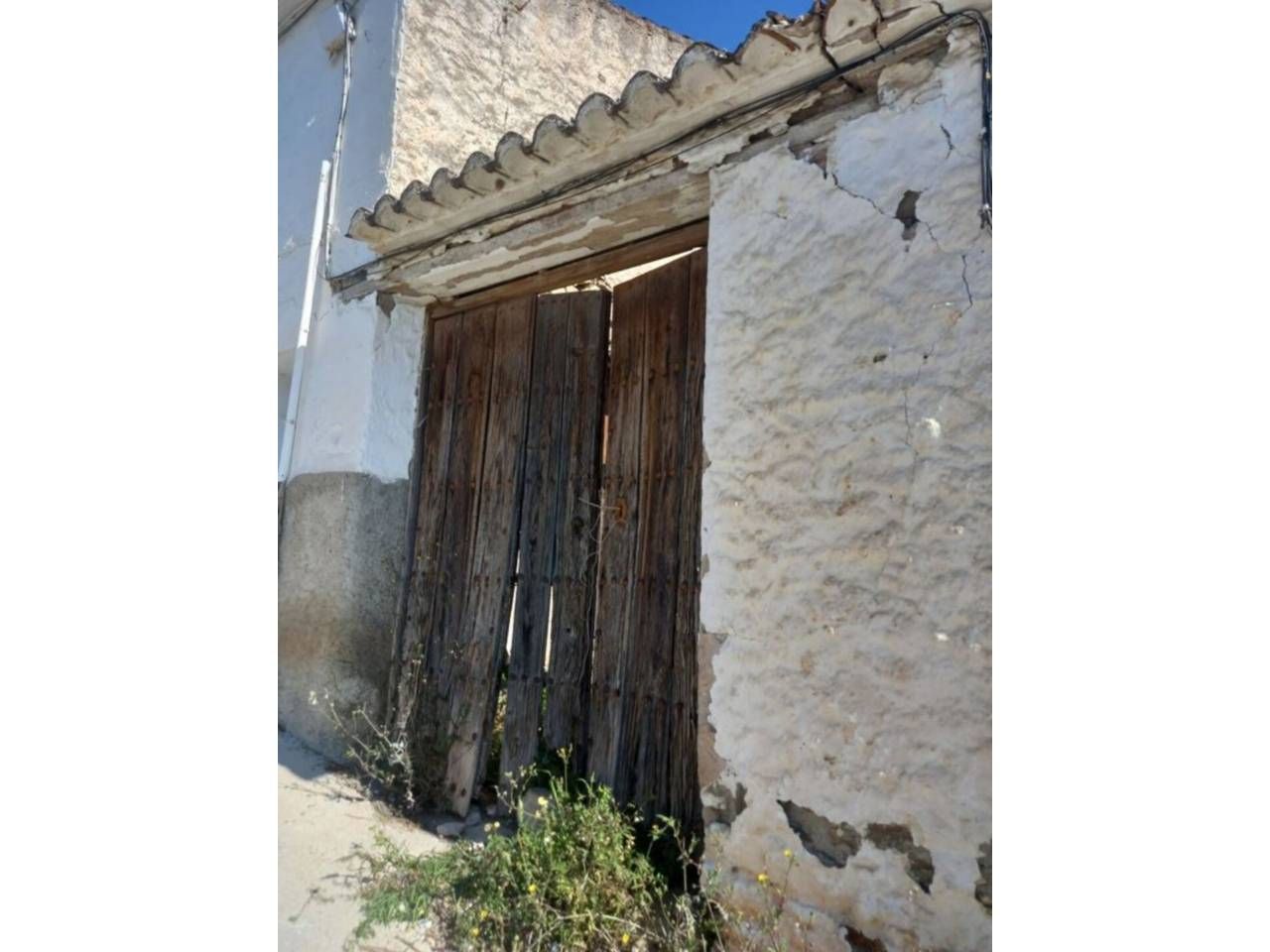 Exterior view of House or chalet for sale in Alcaucín