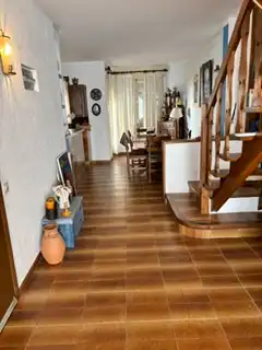 Dúplex con terraza en alquiler en Carrer de la Ronda del Pedró 5, imagen 2