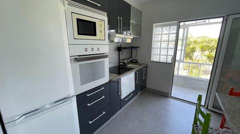 Photo 3 of Flat for sale in  Lanzada (a)-noalla, Noalla, Pontevedra