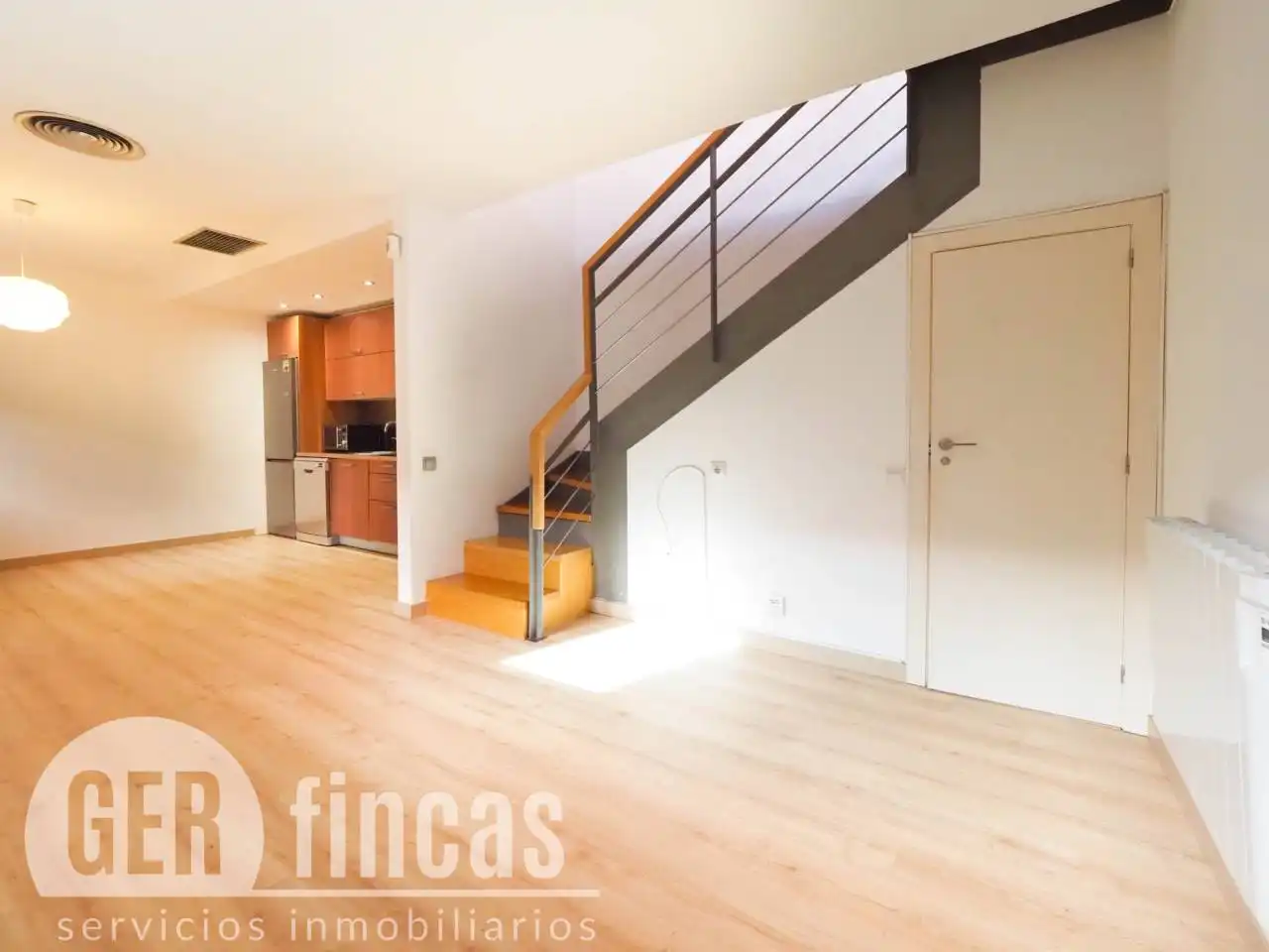 Duplex for sale in Terrassa  with Air Conditioner, Heating and Parquet flooring