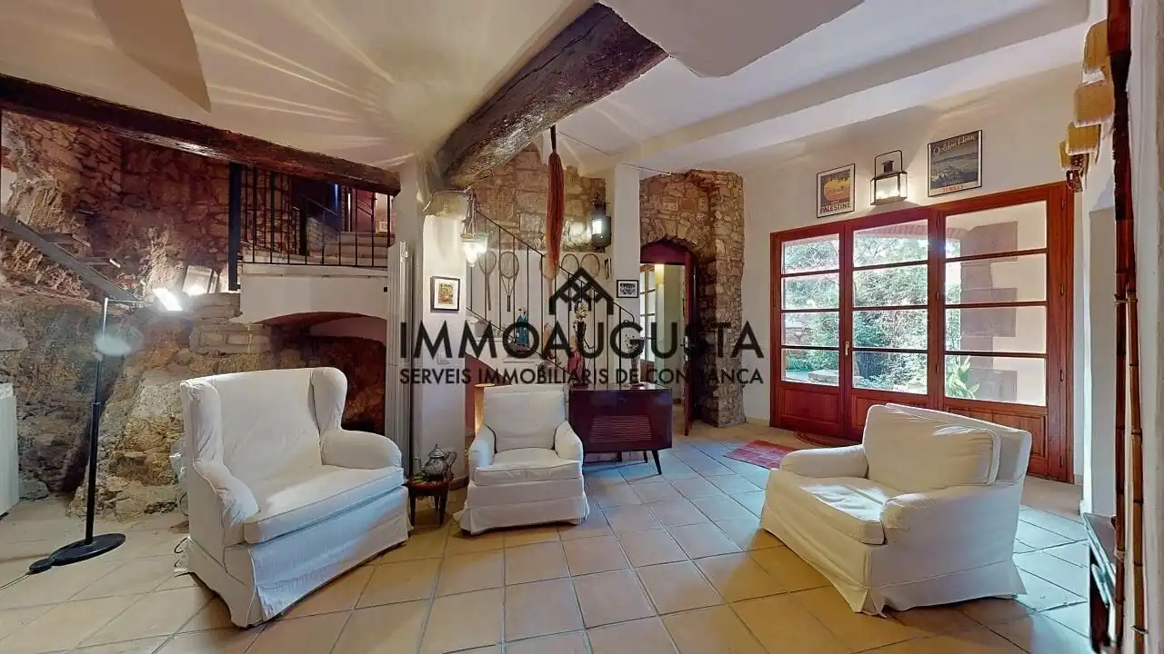 Sala de estar de Finca rústica en venta en Collbató con Aire acondicionado, Calefacción y Terraza