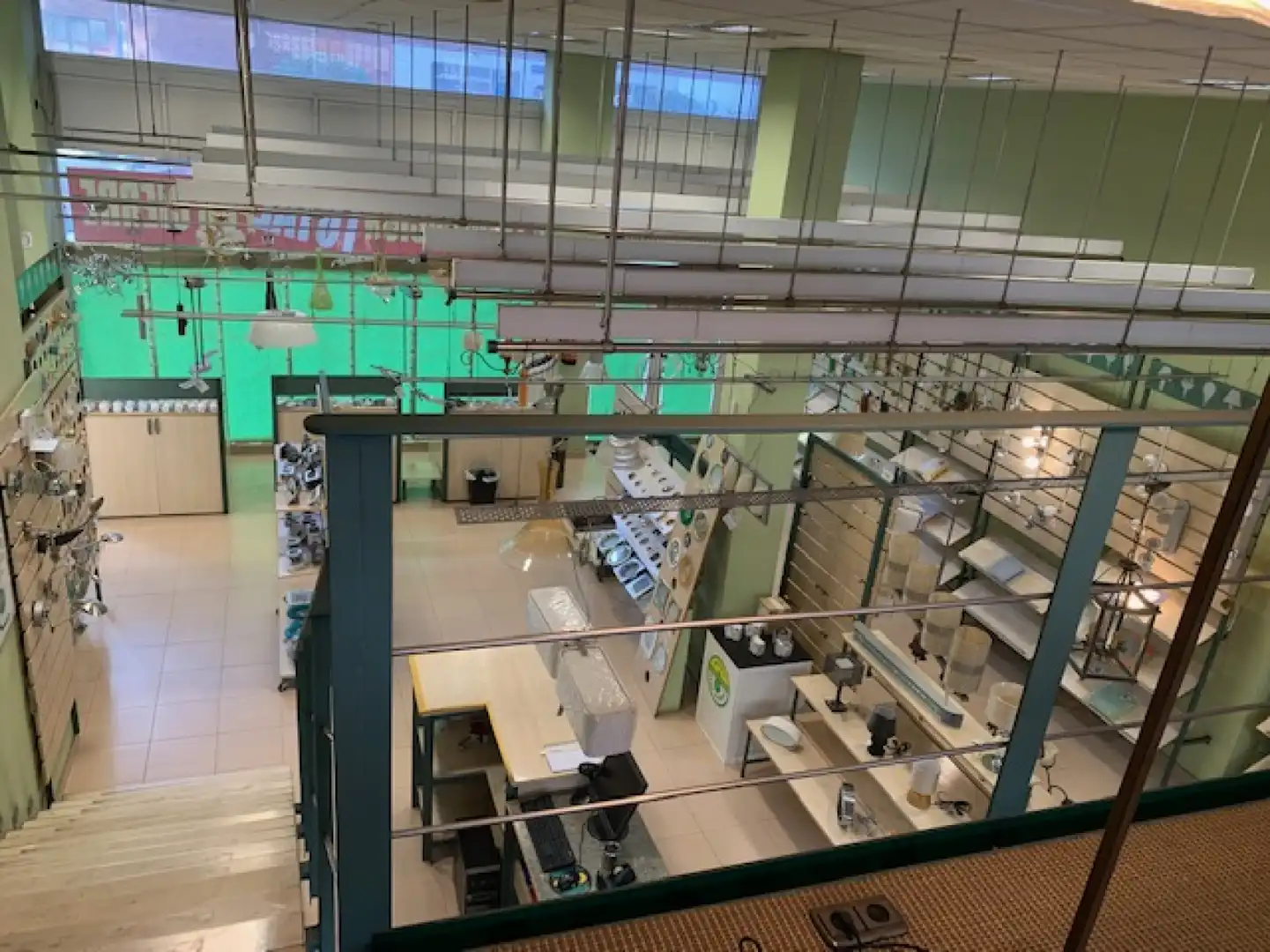 Business premises to rent in Avilés - AVENIDA CERVANTES