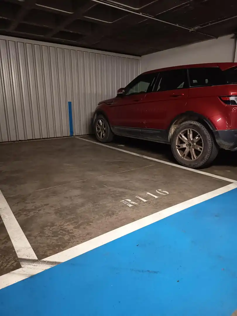 Aparcament de Garatge en venda en Sevilla