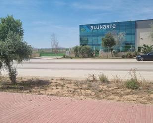 Industrial land for sale in Muel