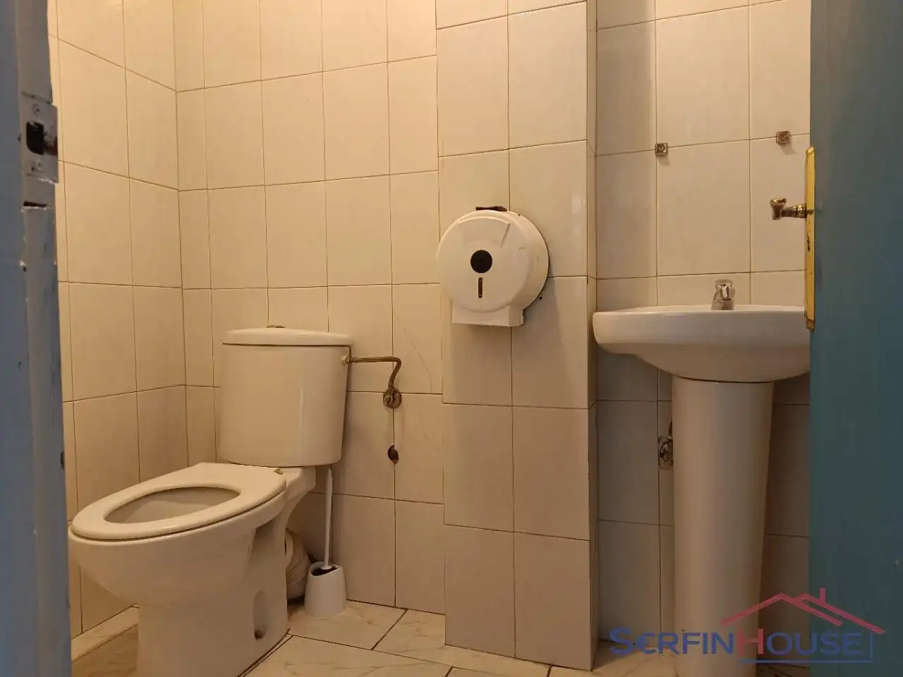 Baño de Local en venta en Noja con Terraza