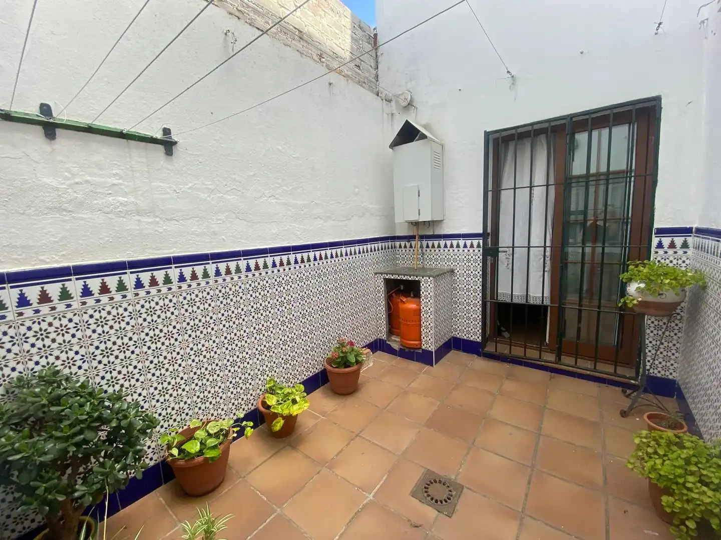 Vista exterior de Piso en venta en San Roque
