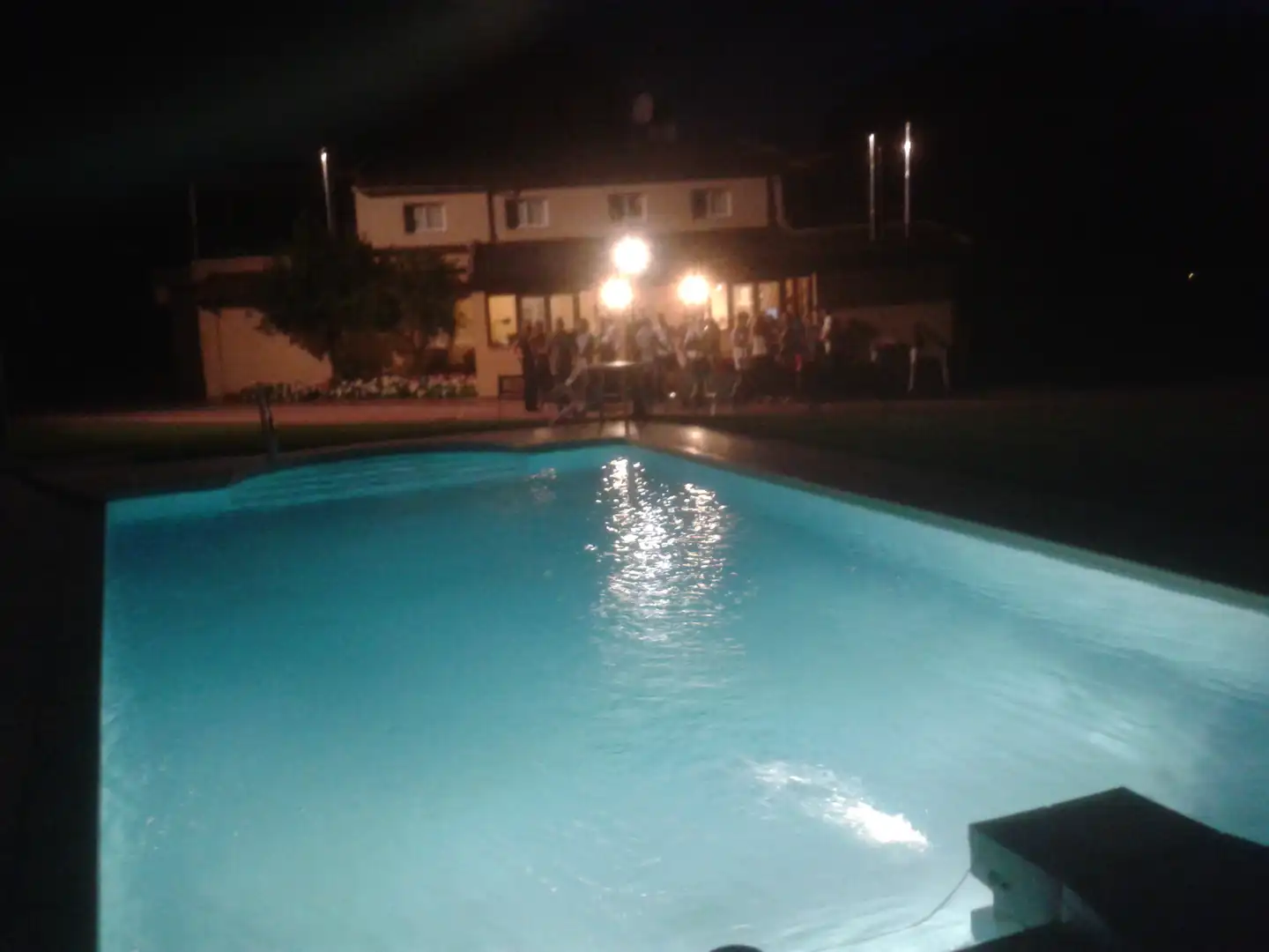 Swimming pool of Houses for sale in Laguna de Duero  with Terrace, Storage room and Swimming Pool