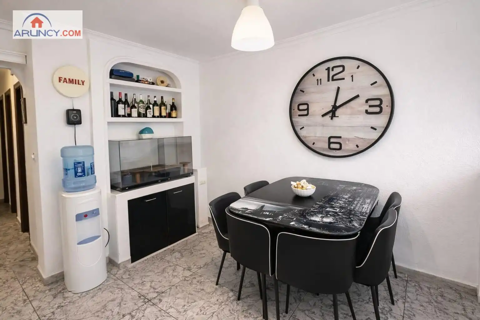 Dining room of Flat for sale in Sevilla