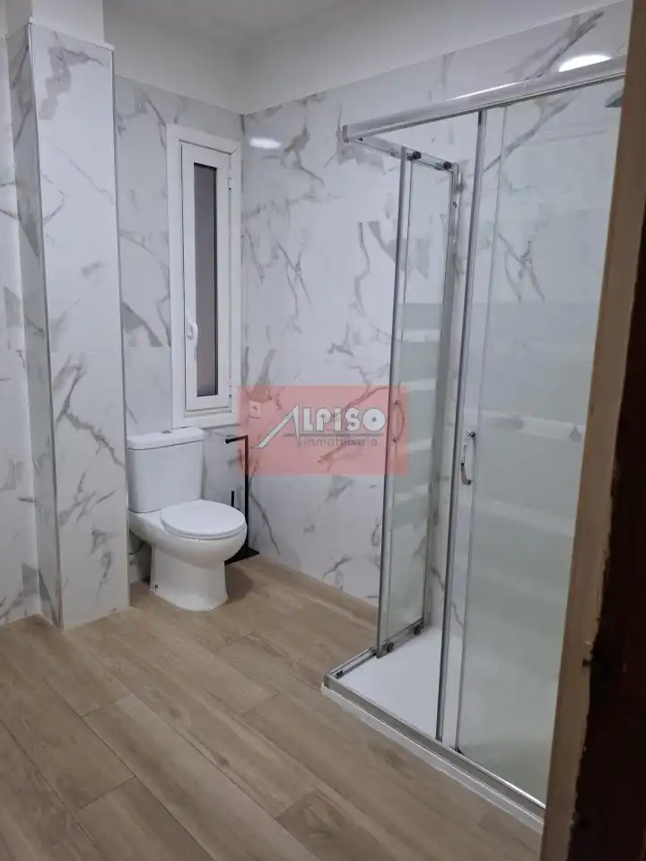 Flat with lift to rent in Avenida Habana, imagen 2
