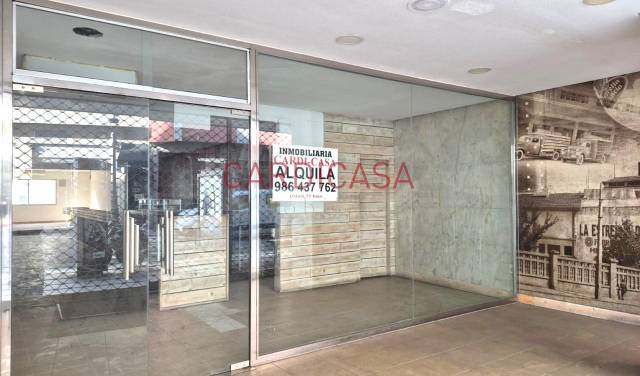 Local comercial en Alquiler en Pi y Margall en Casco Vello