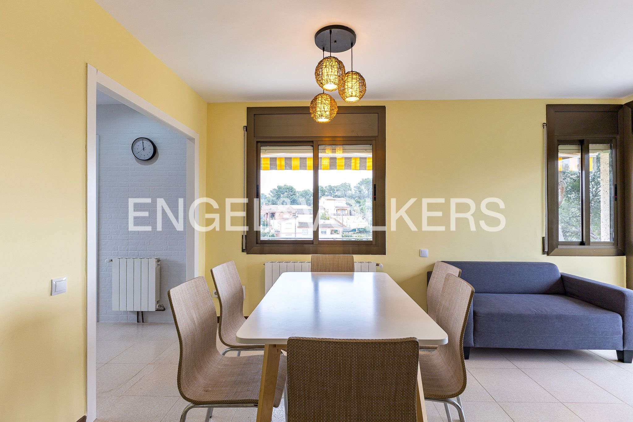 Menjador de Casa o xalet de lloguer en Cunit amb Aire condicionat, Calefacció i Jardí privat