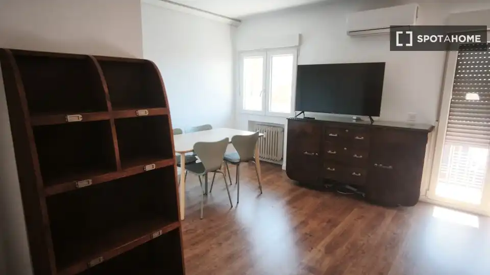 Piso de alquiler en Madrid con Aire acondicionado, Calefacción y Amueblado