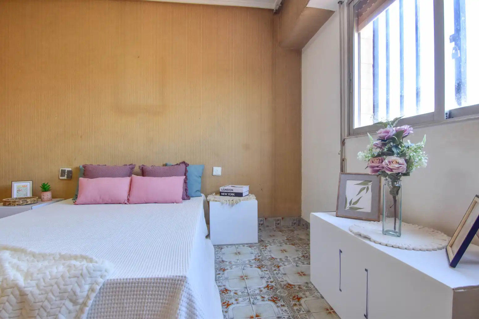 Schlafzimmer von Dachboden zum Verkauf in Valencia mit Klimaanlage, Heizung und Terrasse