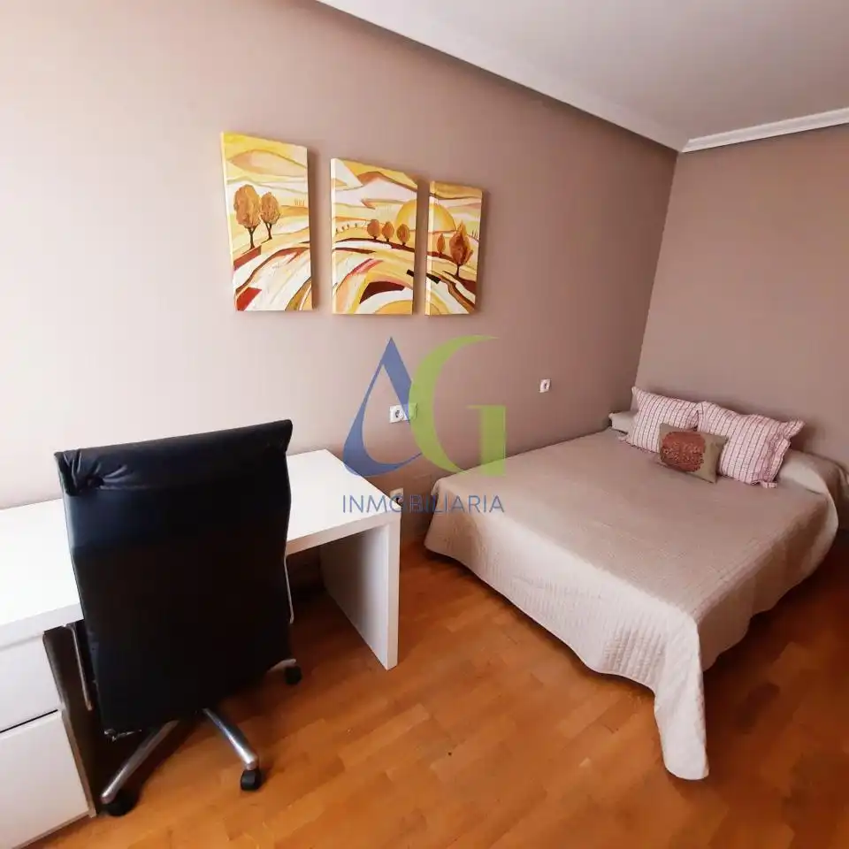 Bedroom of Flat for sale in León Capital   with Heating, Parquet flooring and Terrace