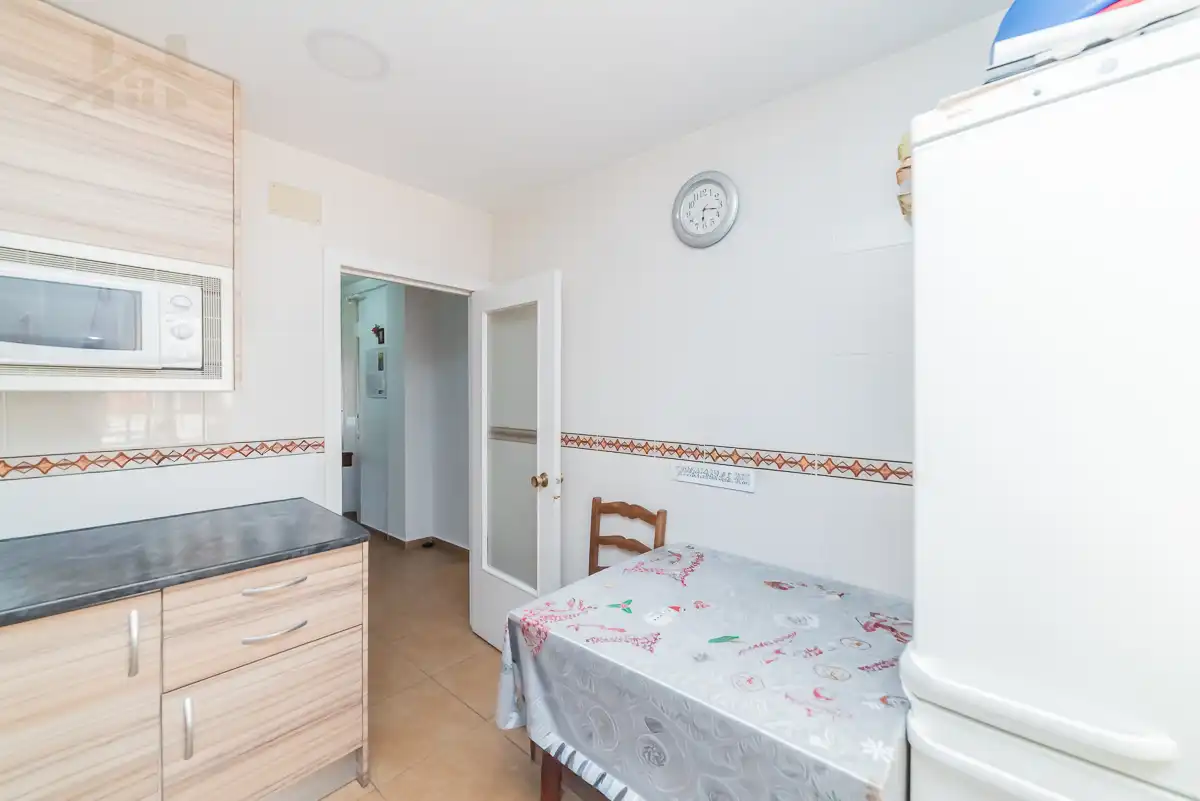 Kitchen of Flat for sale in Pinto  with Heating