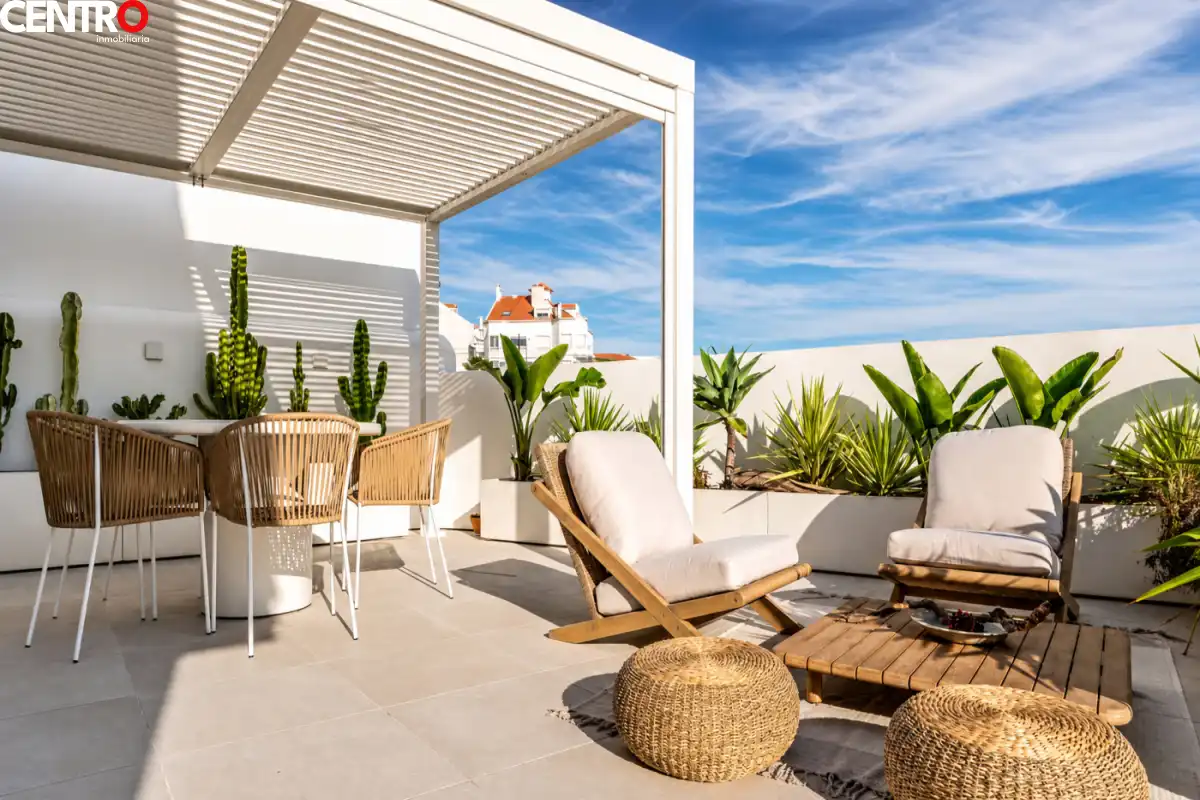 Terraza de Piso en venta en Huétor Vega con Aire acondicionado, Calefacción y Jardín privado