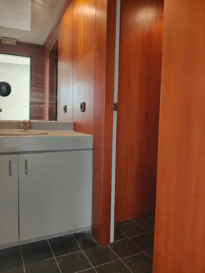 Baño de Oficina de alquiler en Les Corts