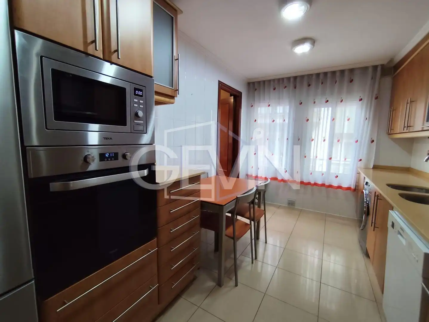 Cocina de Piso en venta en La Llagosta con Calefacción