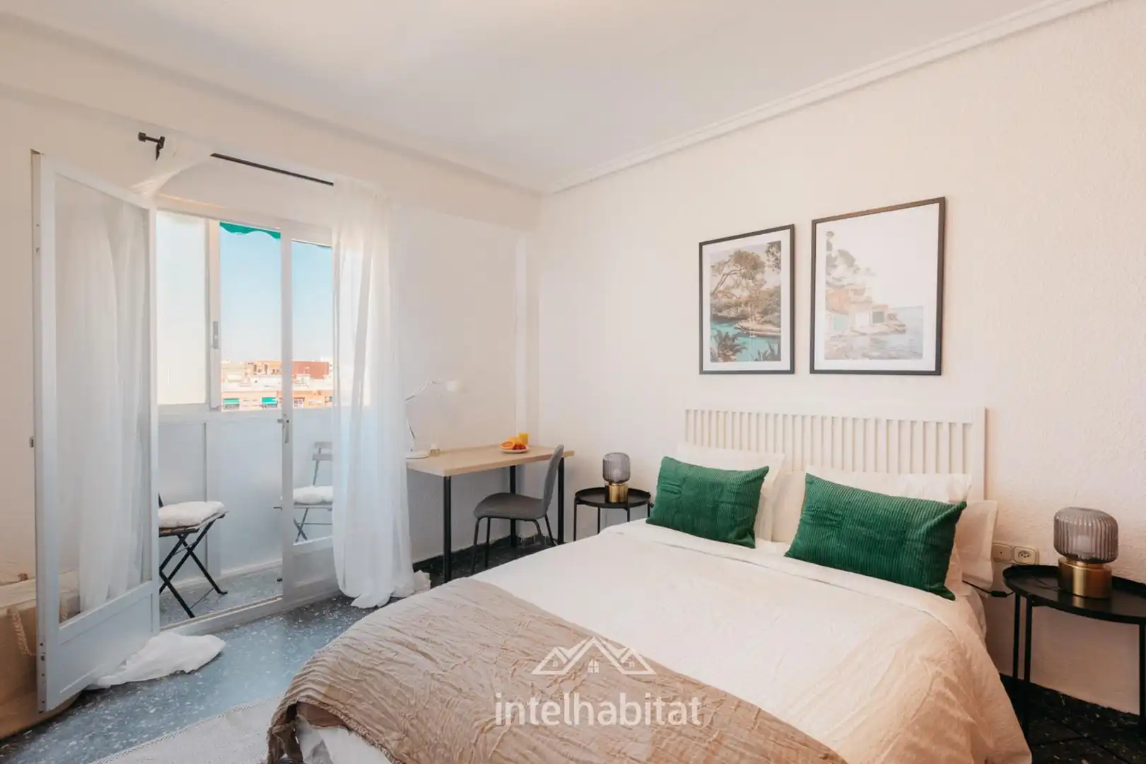 Bedroom of Flat for sale in Mislata  with Air Conditioner, Furnished and Balcony