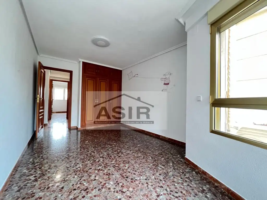Piso de alquiler en Centre