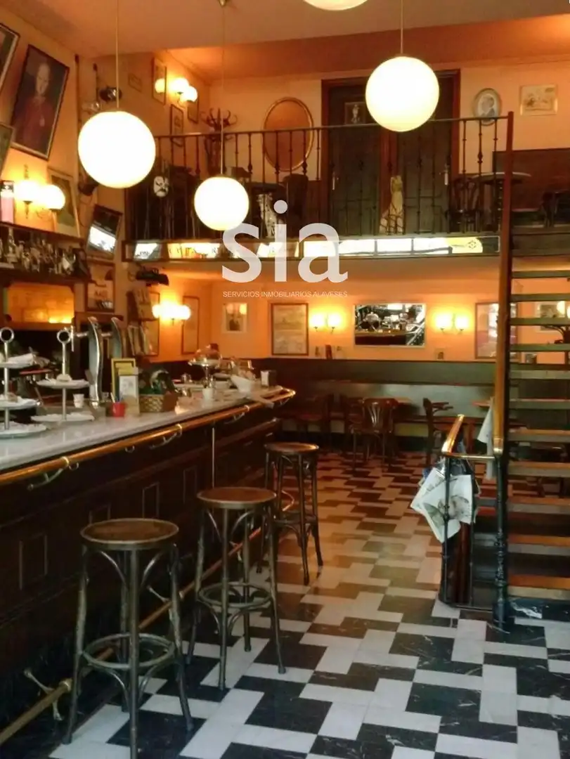 Gewerbefläche zum Verkauf in Enrique eguren, imagen 3
