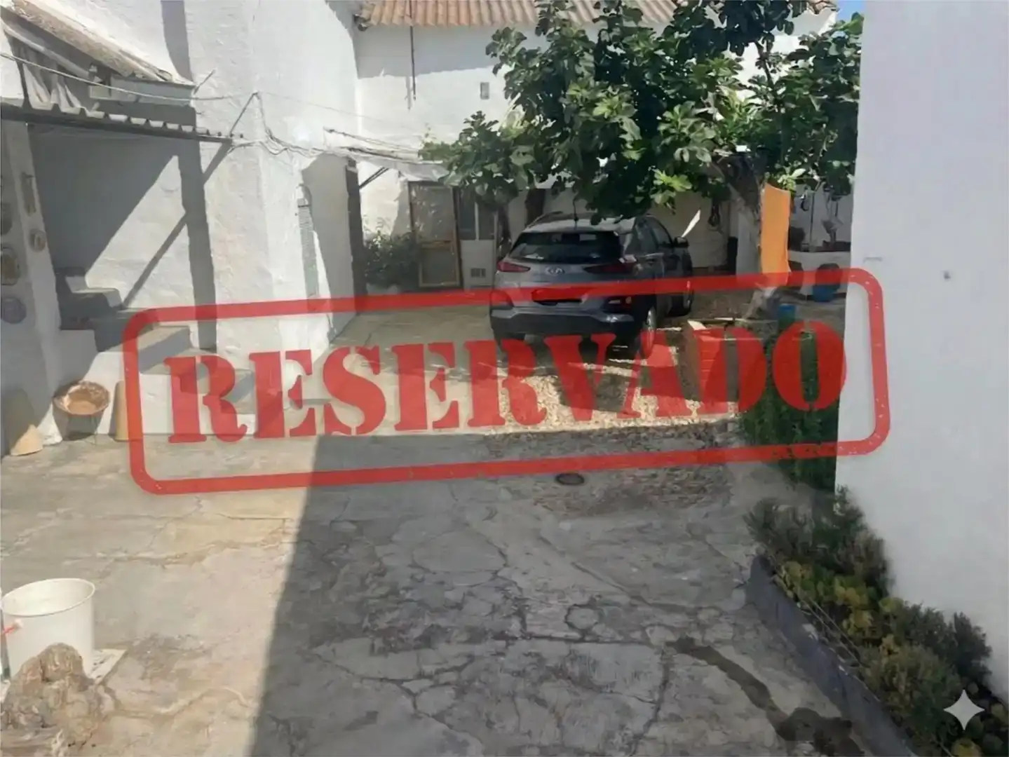 Aparcament de Casa o xalet en venda en El Pedernoso   amb Moblat