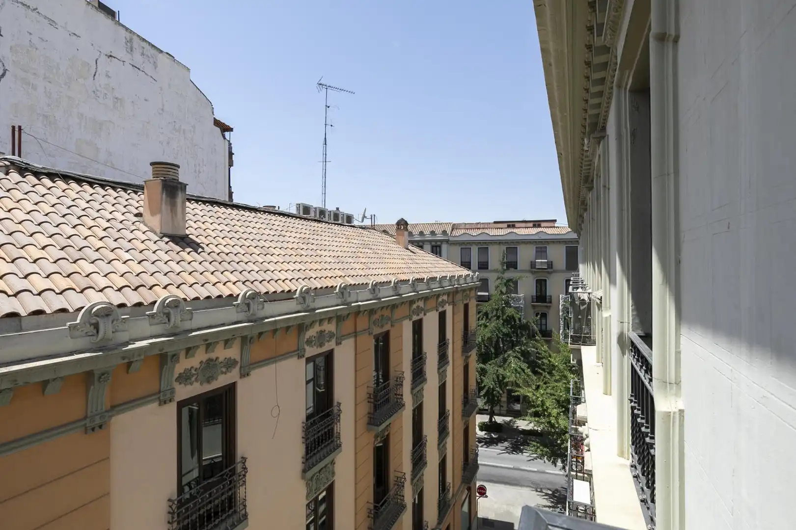 Vista exterior de Apartamento en venta en Granada con Calefacción