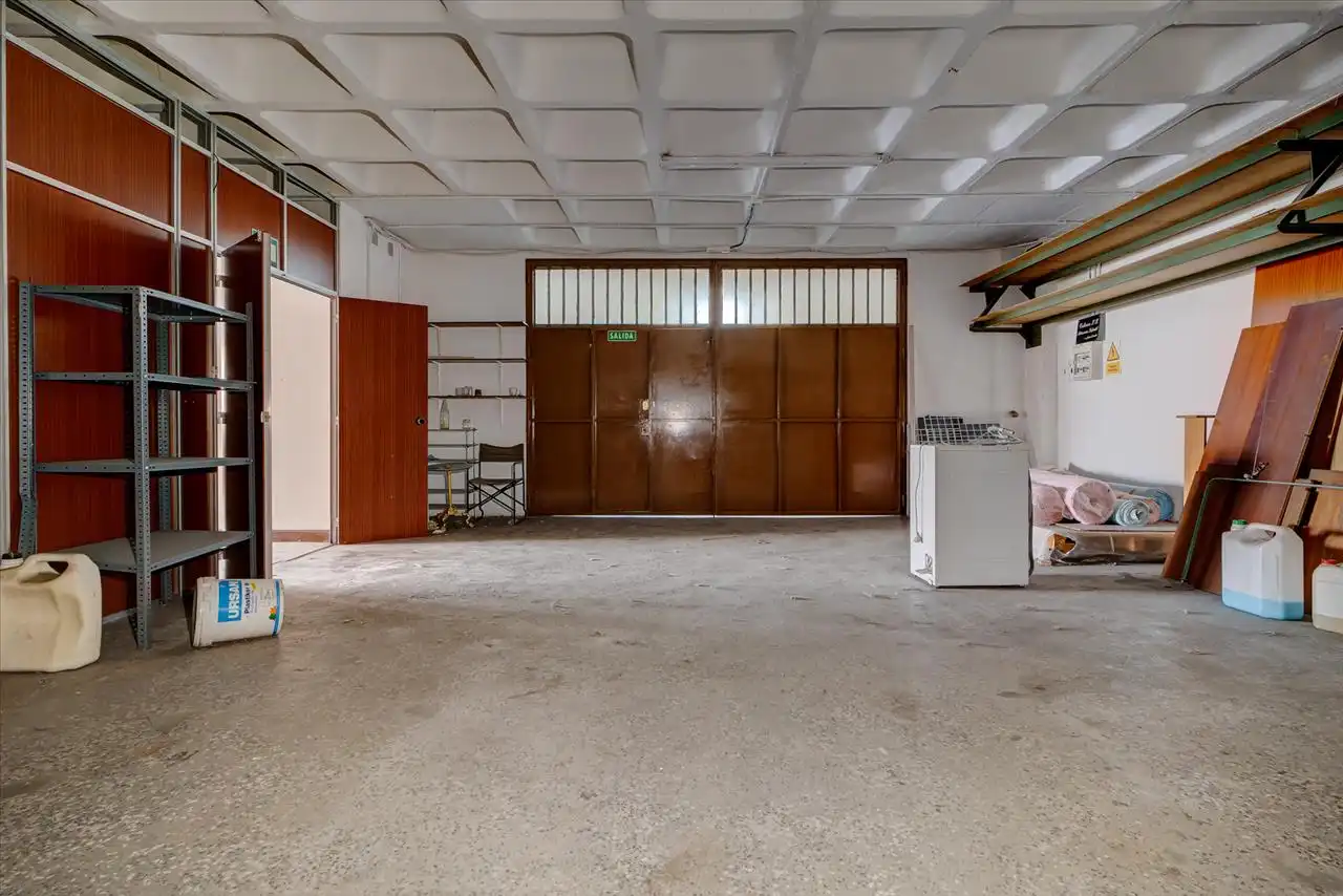 Industrial buildings for sale in Bilbao 