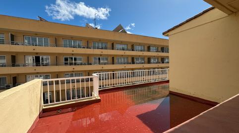 Foto 2 de Ático en venta en Calle Virgen del Pilar, Playa Bajadilla - Puertos, Marbella