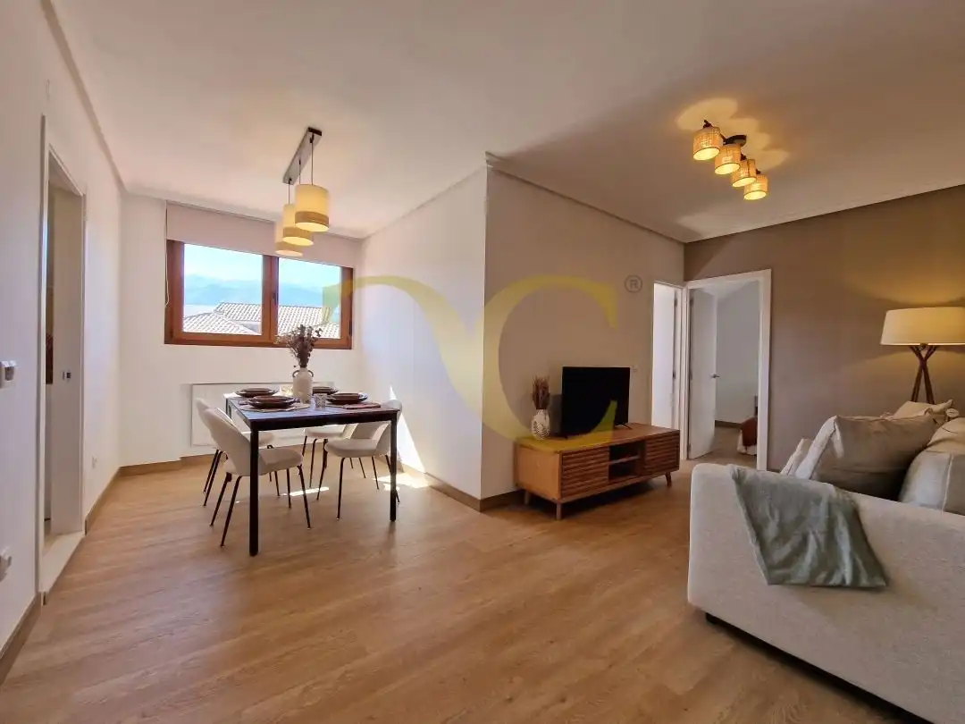 Living room of Flat for sale in Llanes  with Heating and Furnished