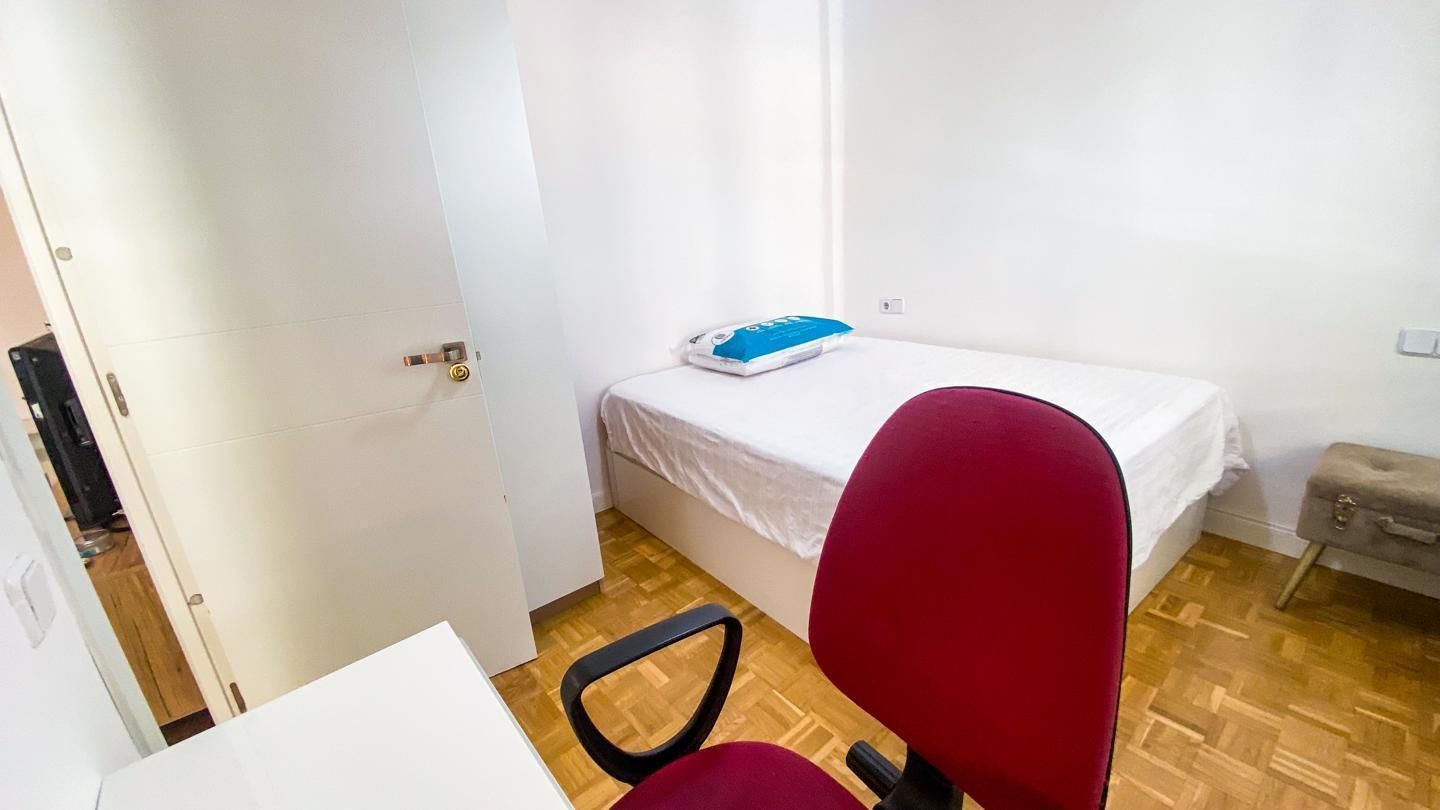 Bedroom of Flat to rent in  Madrid Capital  with Furnished