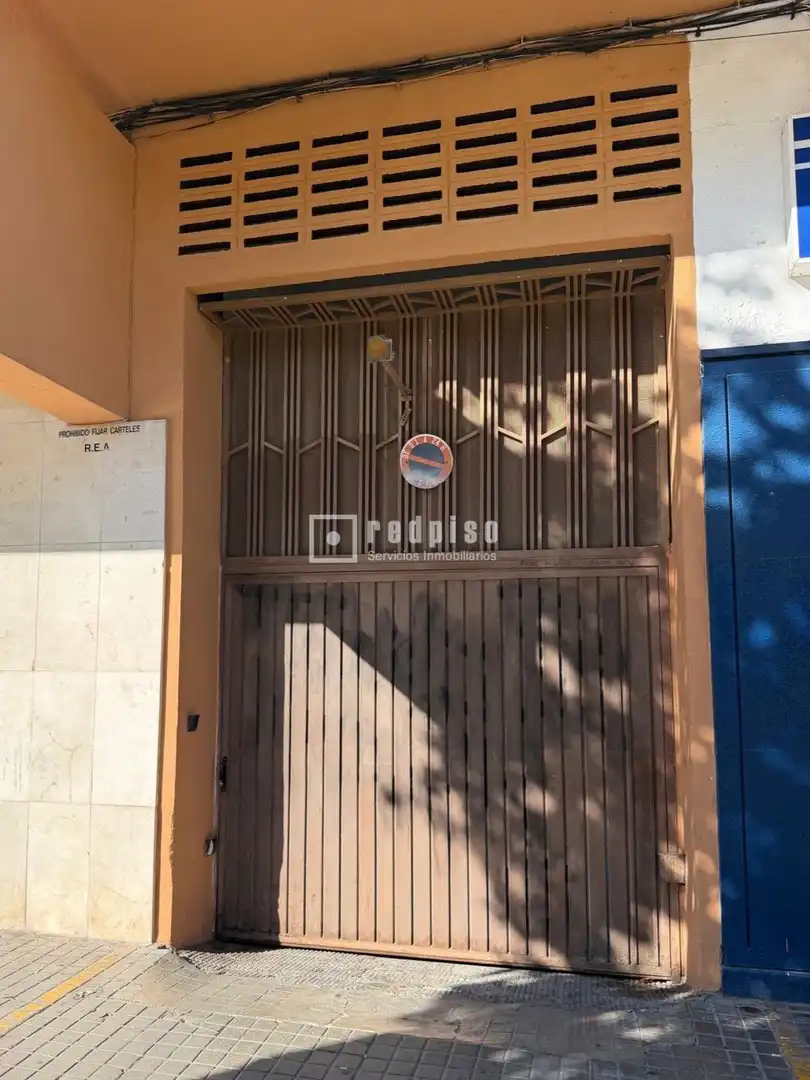 Garage zur Miete in Blasco Ibáñez, Ciutat Jardí