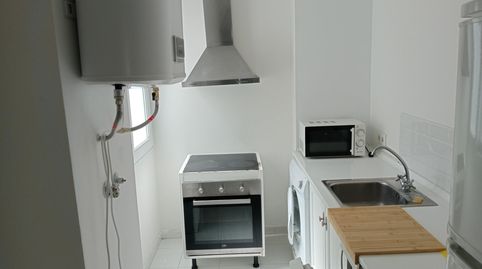 Foto 5 de Piso de alquiler en Cruz Roja, Sevilla Capital