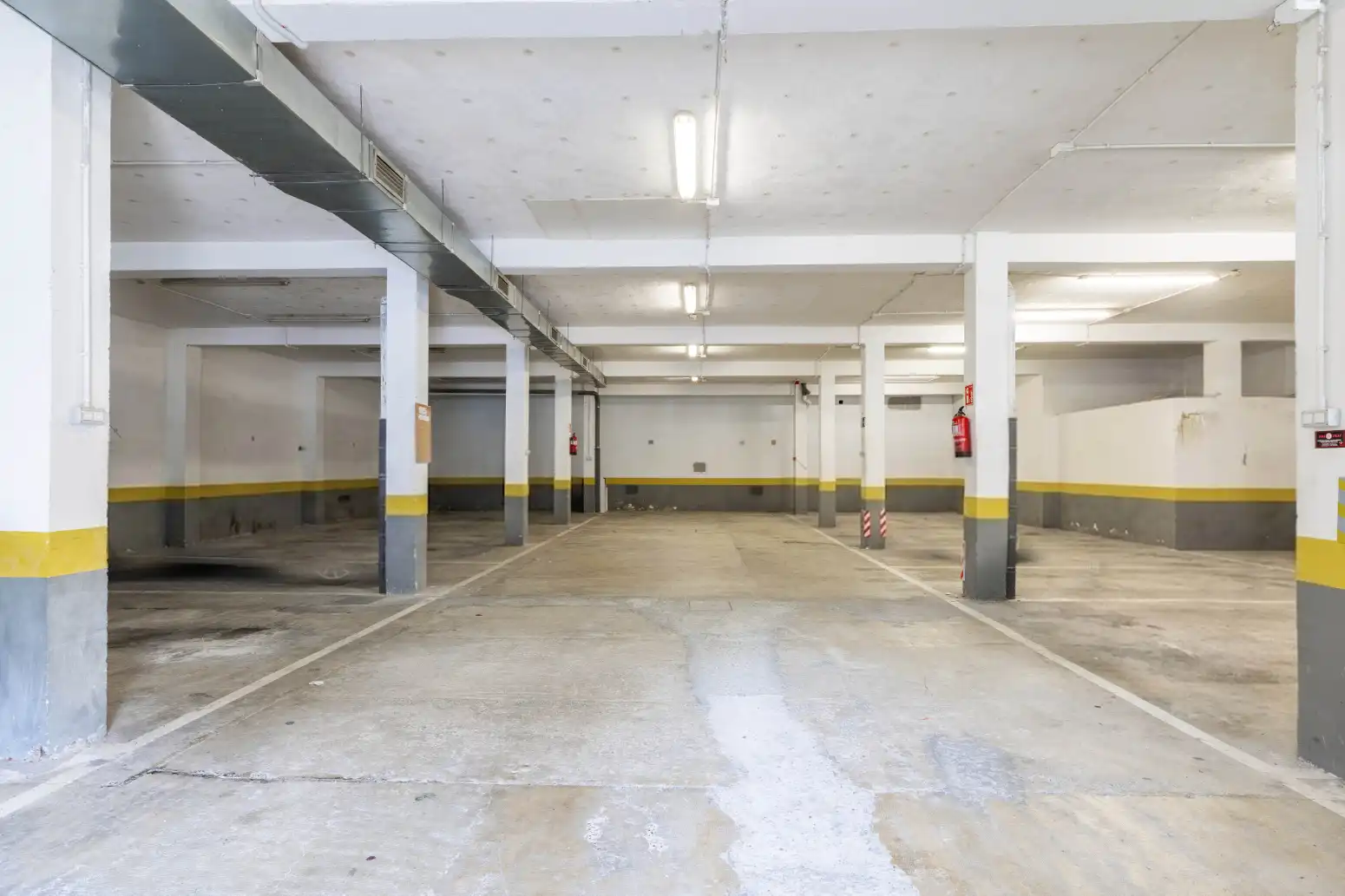 Parkplatz von Wohnung zum Verkauf in Errenteria mit Abstellraum