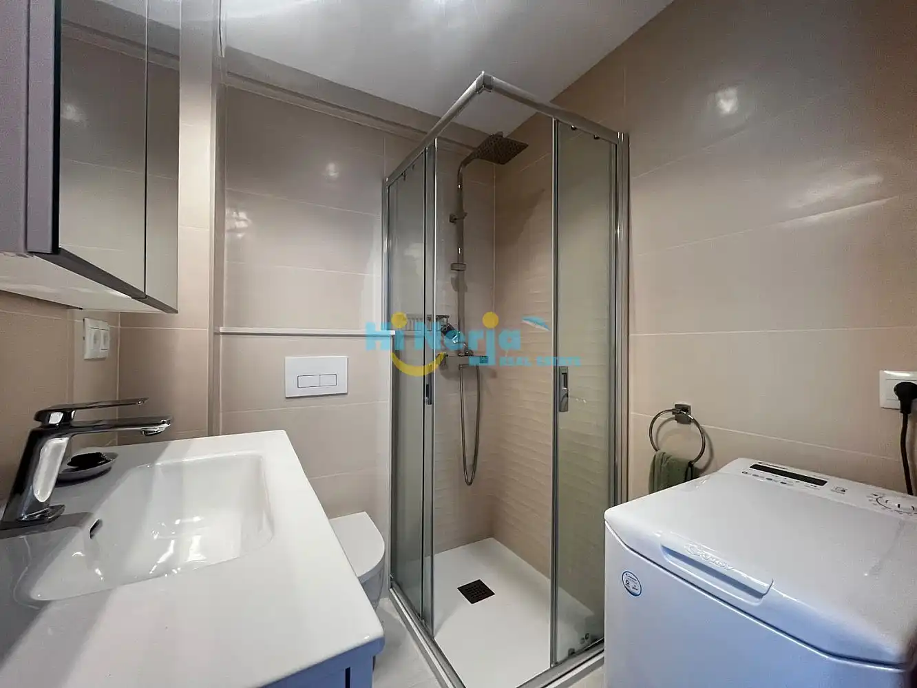 Bany de Apartament en venda en Algarrobo amb Aire condicionat, Calefacció i Terrassa