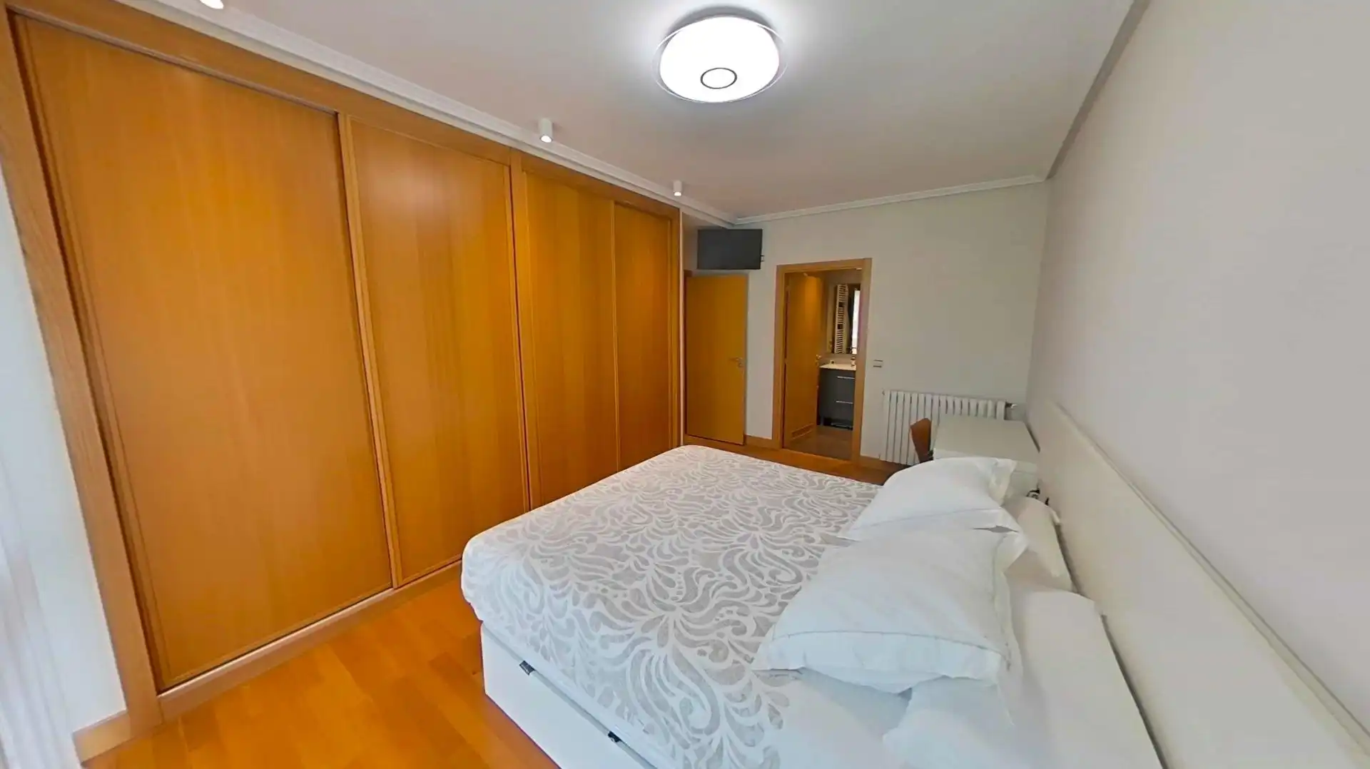 Habitación de Piso en venta en Donostia - San Sebastián  con Calefacción, Jardín privado y Terraza