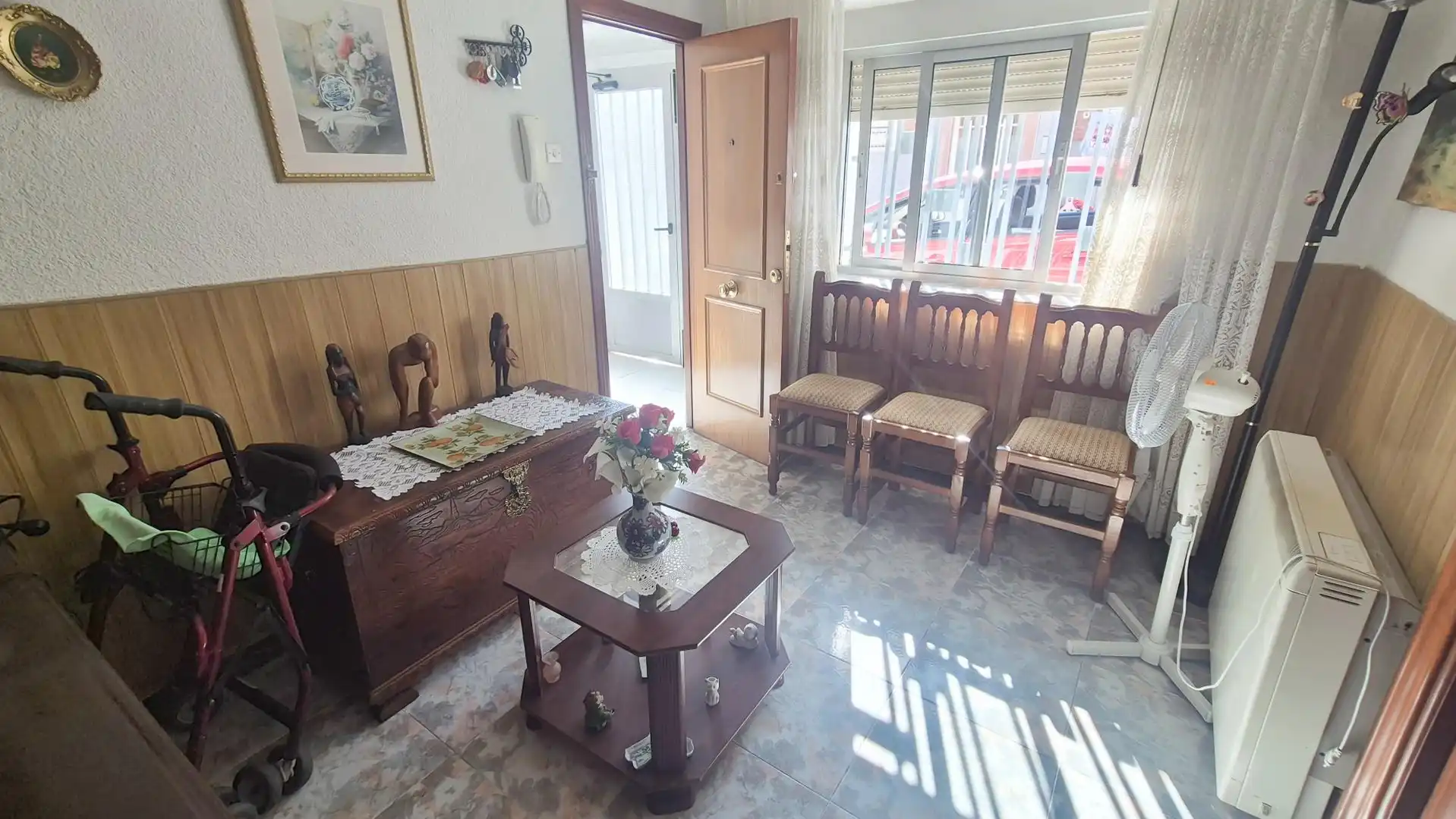 Sala d'estar de Pis en venda en Salamanca amb Calefacció