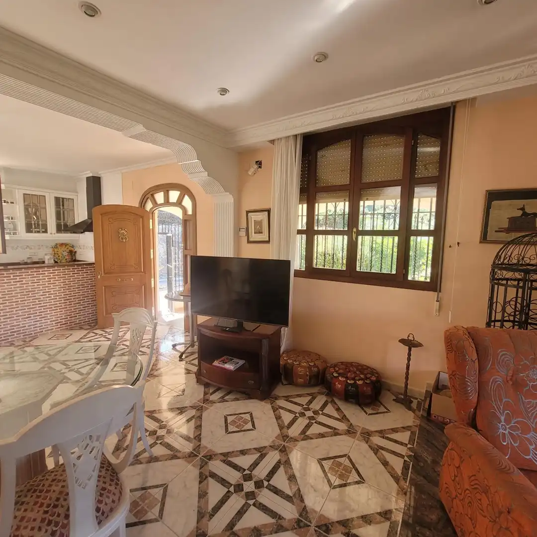 Sala de estar de Casa o chalet en venta en Agres con Jardín privado, Piscina y Amueblado