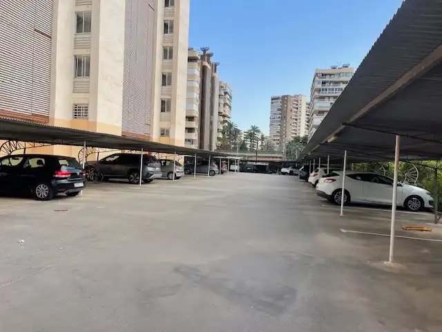 Aparcament de Estudi de lloguer en Alicante / Alacant amb Aire condicionat, Calefacció i Moblat