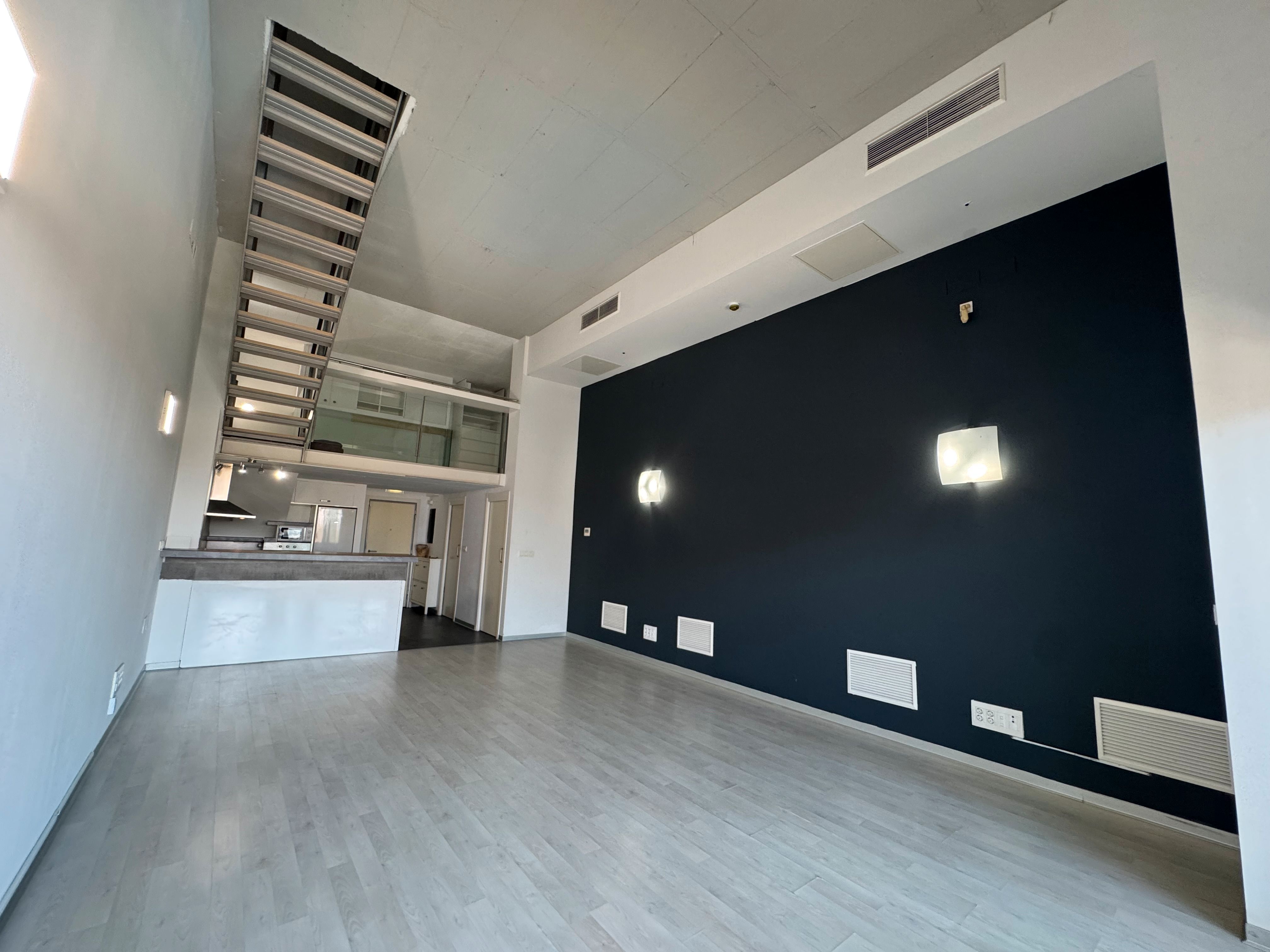 Loft to rent in Xirivella  with Air Conditioner, Heating and Terrace