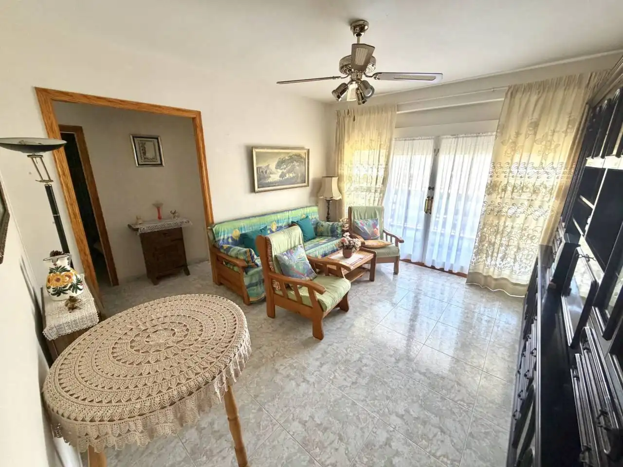 Sala d'estar de Pis en venda en El Campello amb Terrassa, Balcó i Piscina comunitària