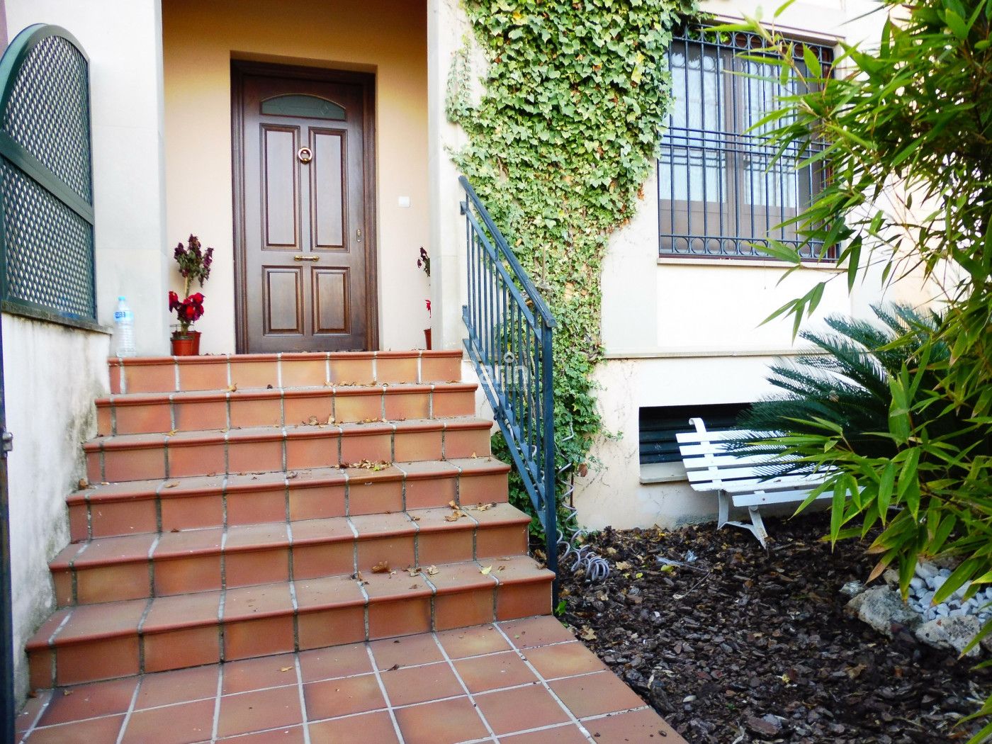 Casa adosada en venta en  Córdoba Capital con Aire acondicionado, Calefacción y Jardín privado
